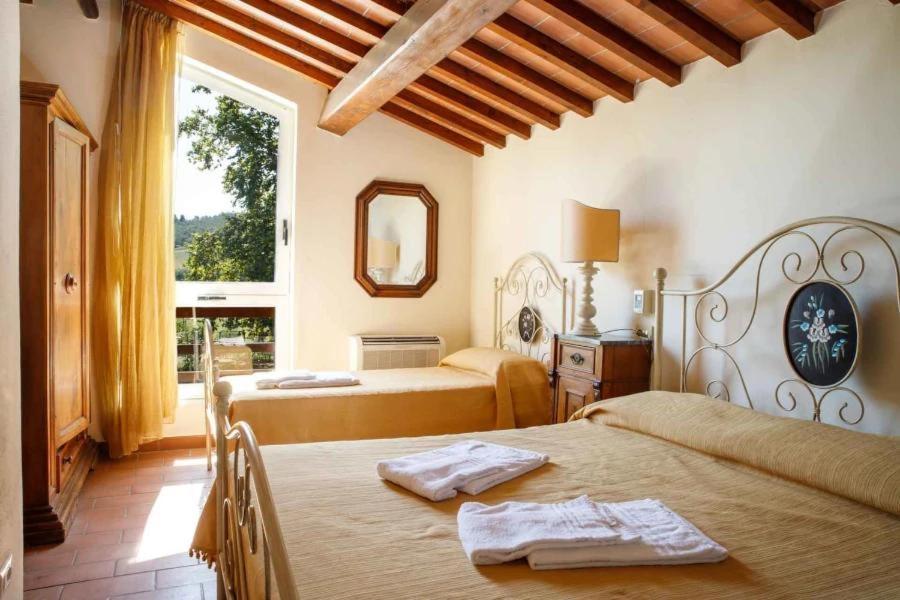 Agriturismo Podere Bucine Basso Lari Zewnętrze zdjęcie