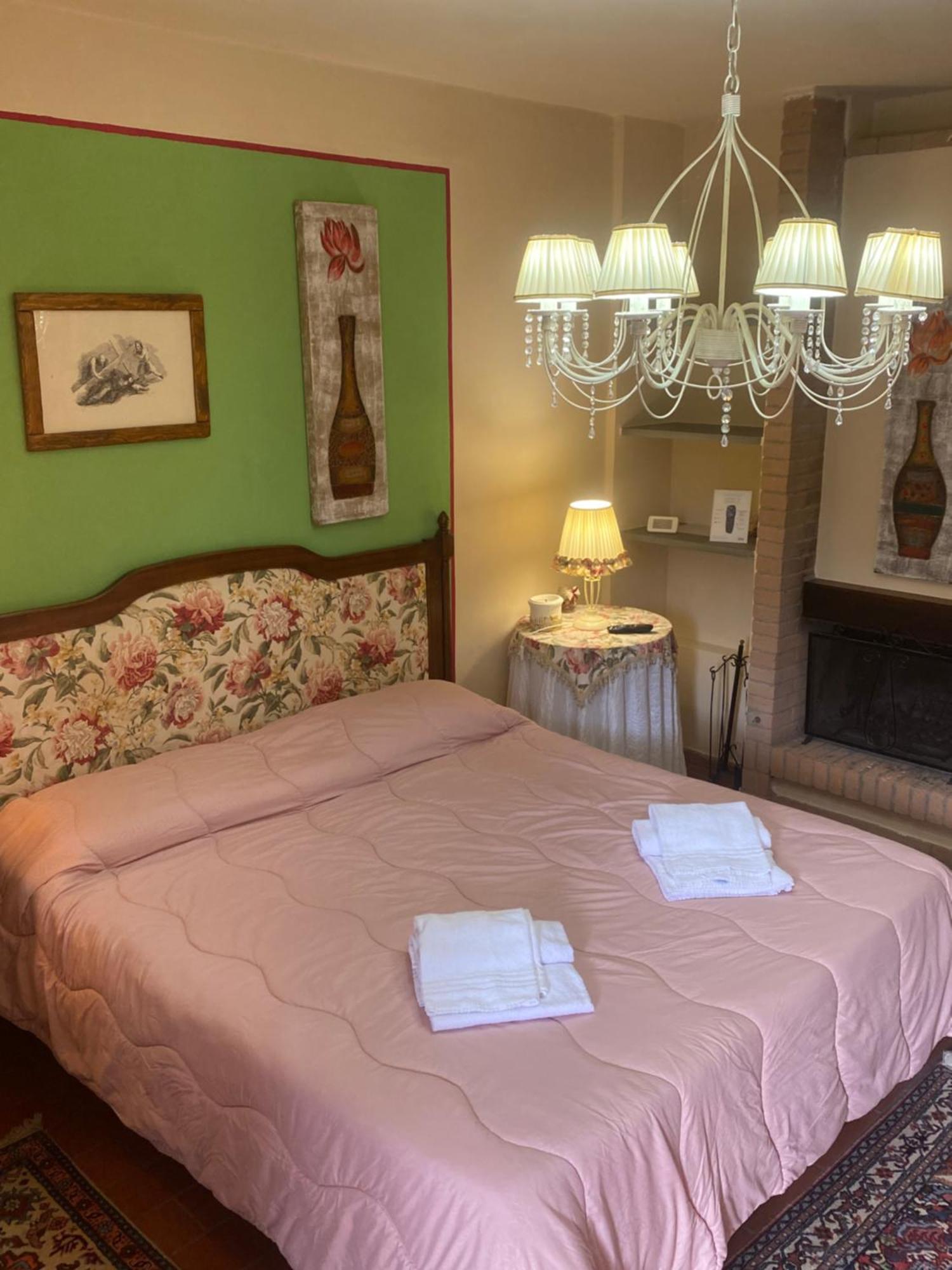 Agriturismo Podere Bucine Basso Lari Zewnętrze zdjęcie